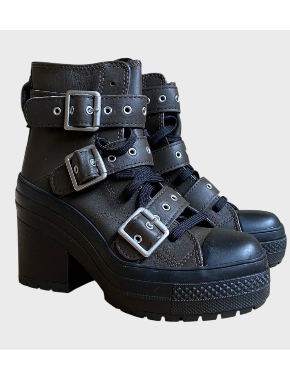 NWB Converse Chuck 70 De Luxe Heel Leather & Buckles Boots Women's 5.5 Brown